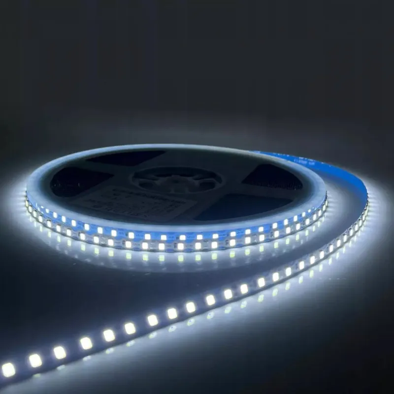 Wielka wyprzedaż | Taśma LED 9,6W giętka zimna 10000k 2835 120LED/1m 6mm