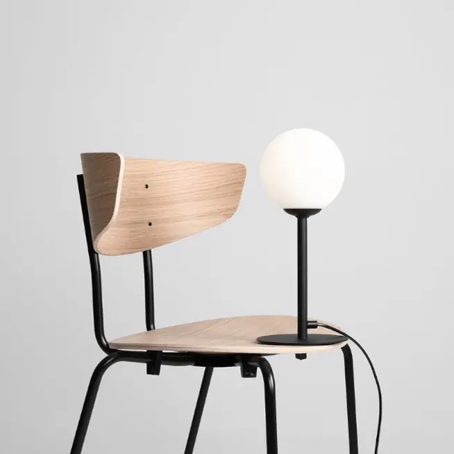 Lampa stołowa Pinne 1080B1 czarna - Promocja kończy się wkrótce